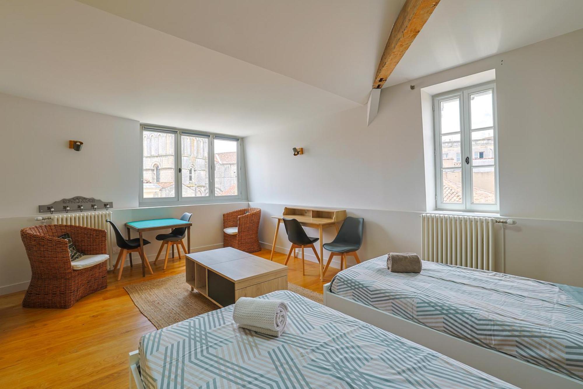 Grand Appartement De Standing #Hypercentre Cognac Luaran gambar